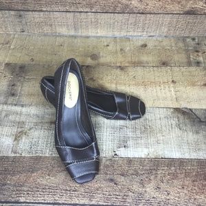 Dockers brown peep toe heels brown size 7M
